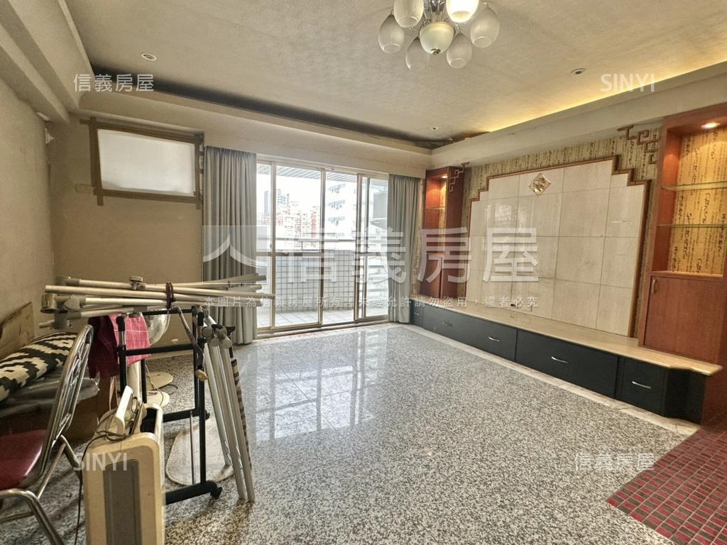 加州優質高樓３房車位房屋室內格局與周邊環境