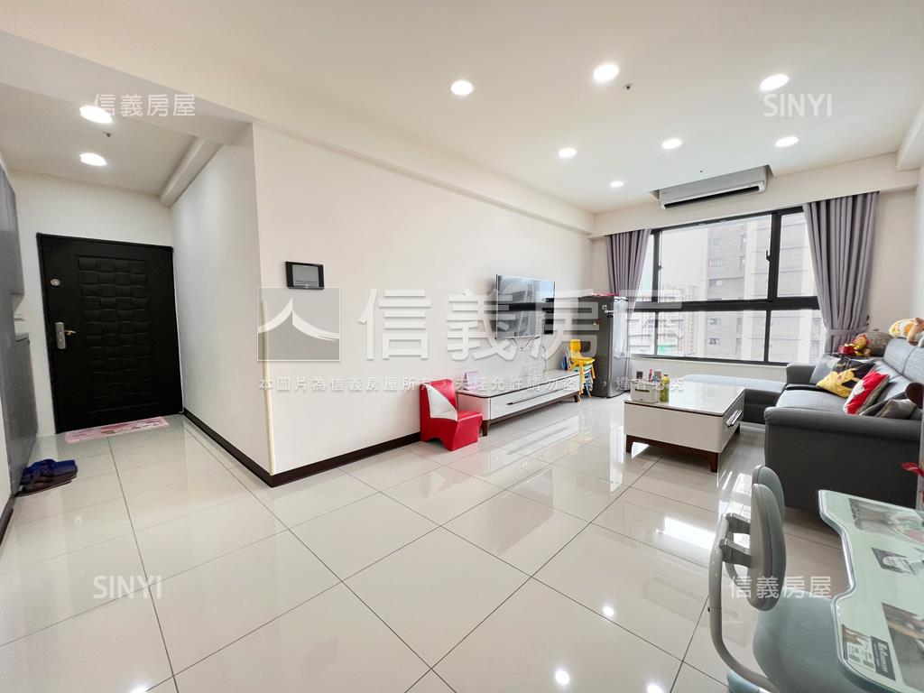 八擴。品森活景觀三房車位房屋室內格局與周邊環境