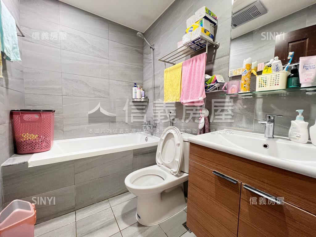 八擴。品森活景觀三房車位房屋室內格局與周邊環境