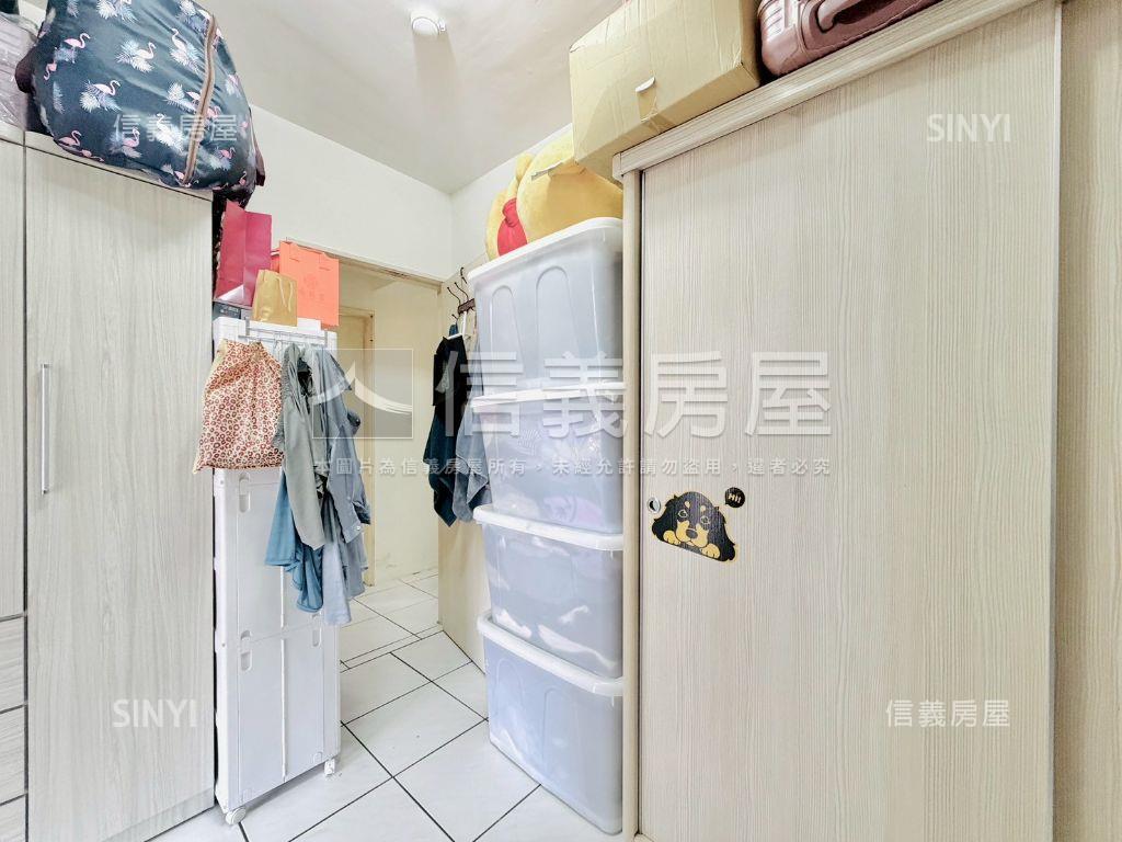 水湳同榮首購三房車位房屋室內格局與周邊環境