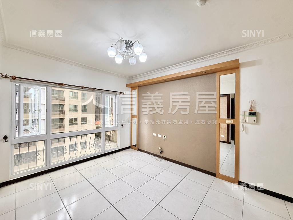 專．法國愛樂二房平車房屋室內格局與周邊環境