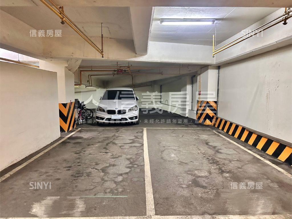 書香易居面河堤三房平車房屋室內格局與周邊環境