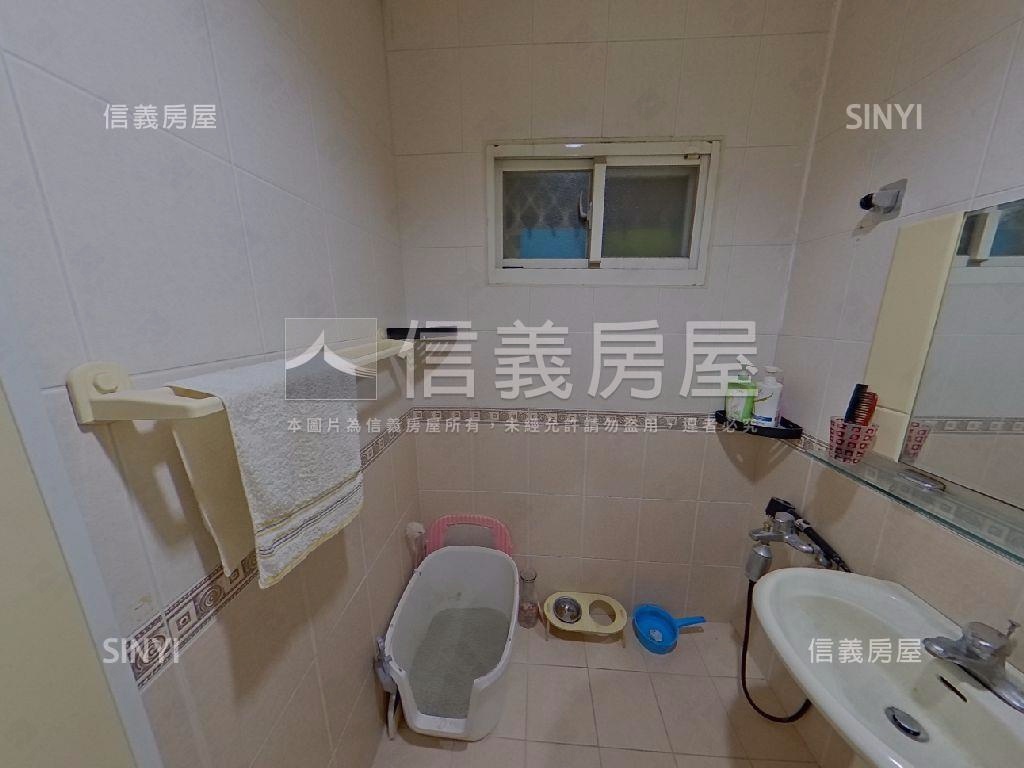 信義溫馨美寓二加二房屋室內格局與周邊環境