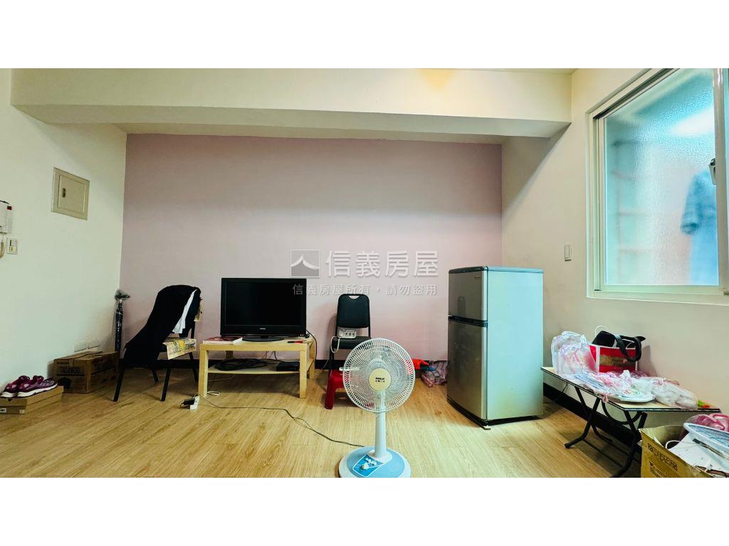 龍虎３樓有裝潢８２８萬房屋室內格局與周邊環境