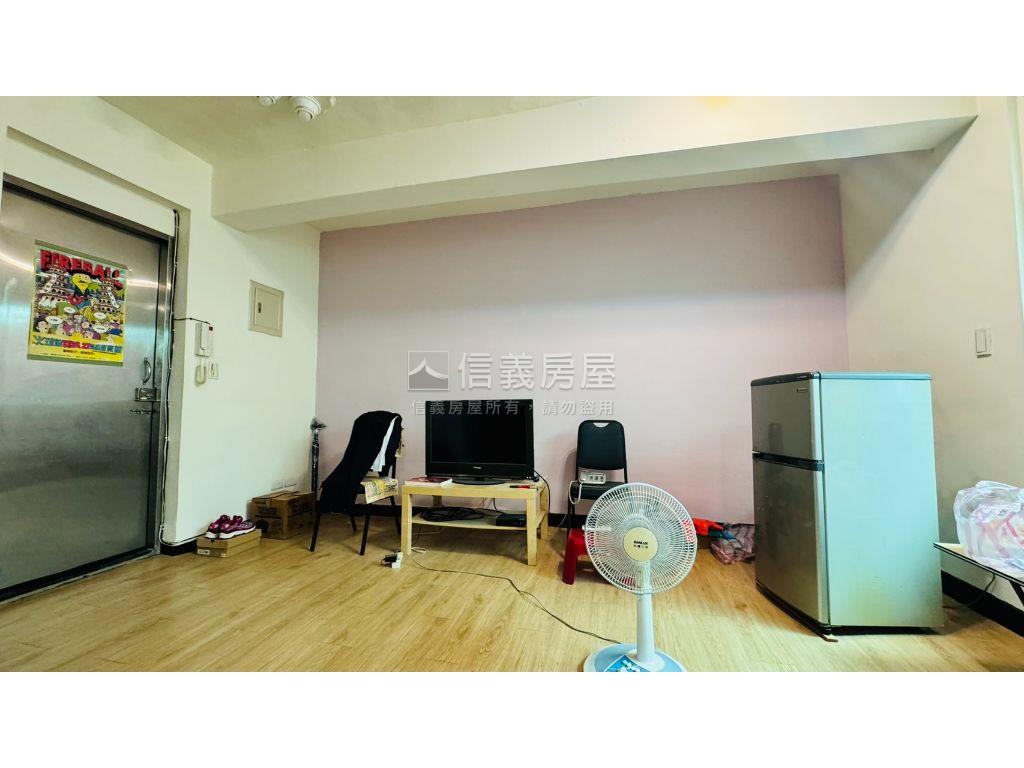 龍虎３樓有裝潢８２８萬房屋室內格局與周邊環境