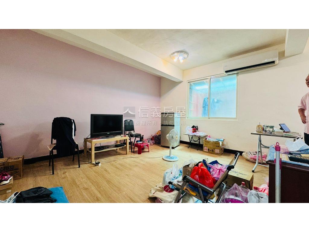 龍虎３樓有裝潢８２８萬房屋室內格局與周邊環境