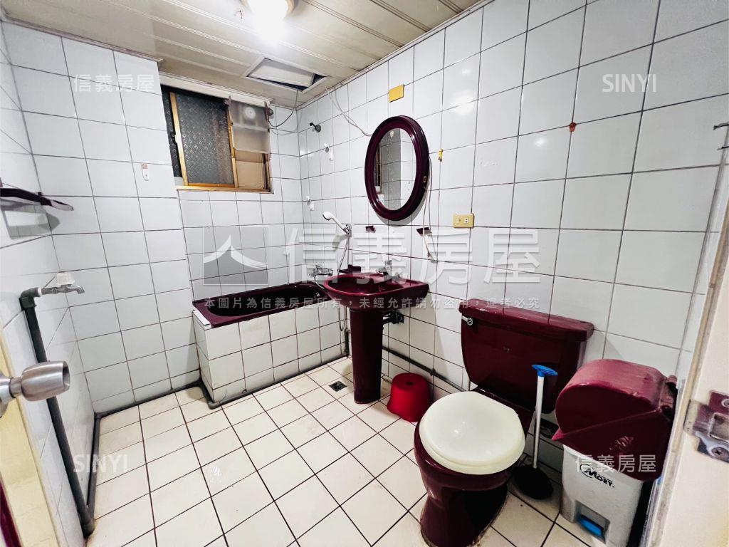 專任商三土地電梯高樓美景房屋室內格局與周邊環境