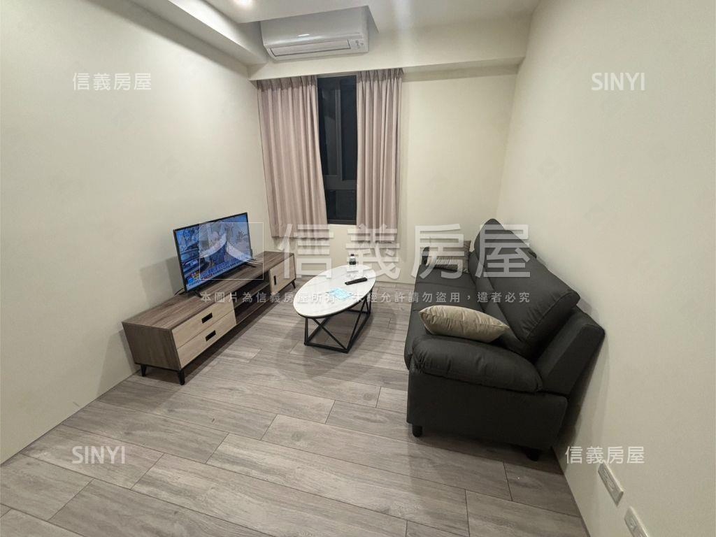 新成屋三房有車位房屋室內格局與周邊環境