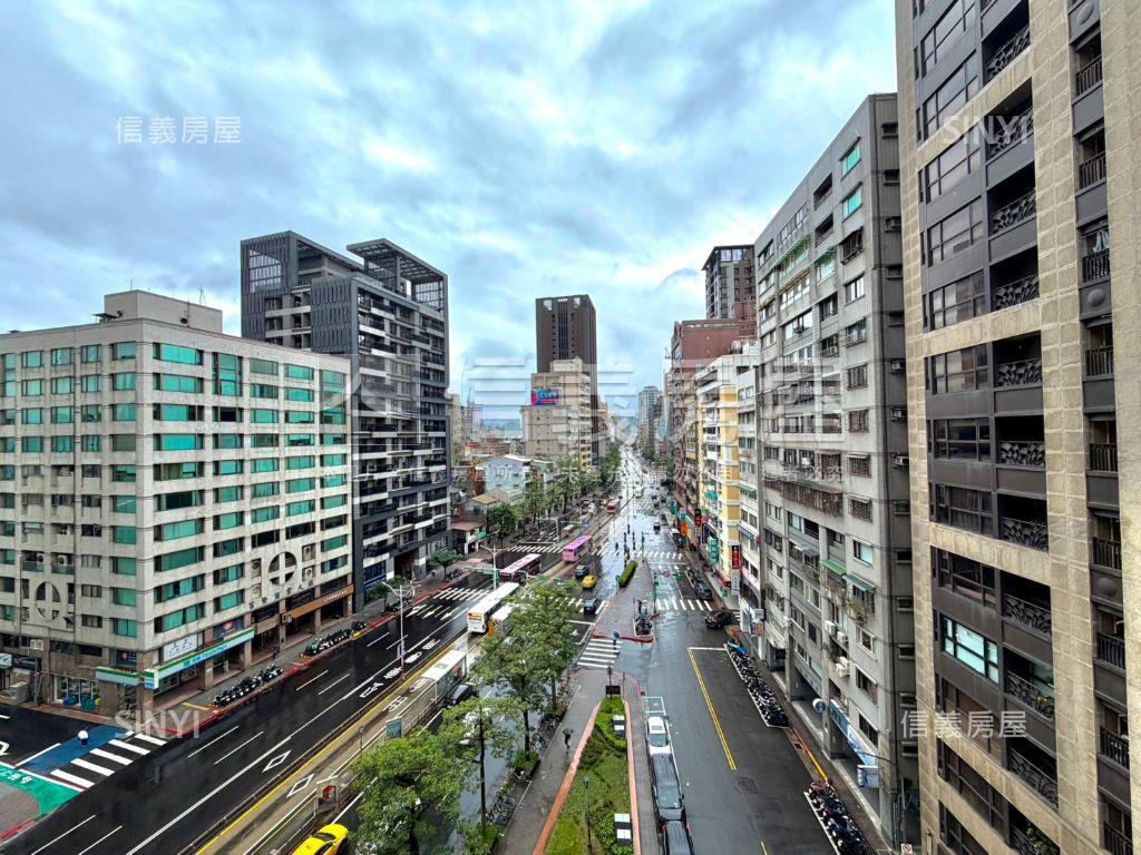 新東陽４房邊間帝景房屋室內格局與周邊環境