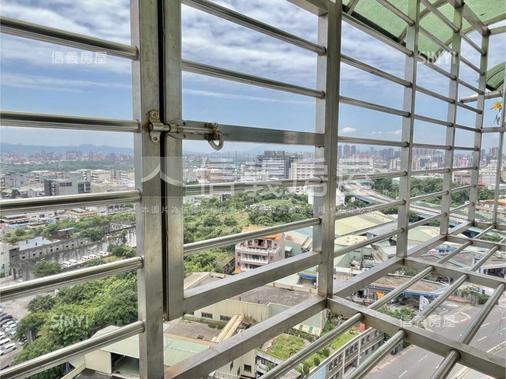 近捷運永寧站～高樓景觀房房屋室內格局與周邊環境