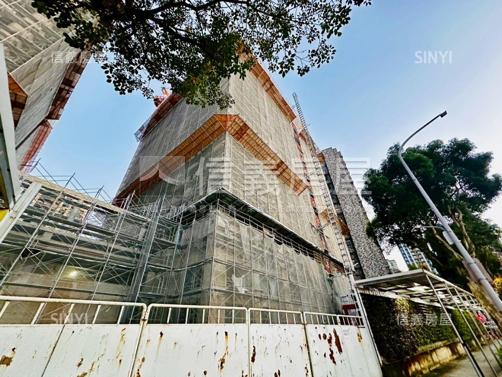 森聯忠孝路－高樓兩房車位房屋室內格局與周邊環境