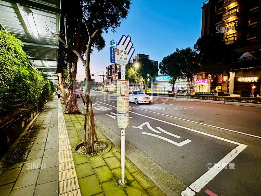 森聯忠孝路－高樓兩房車位房屋室內格局與周邊環境