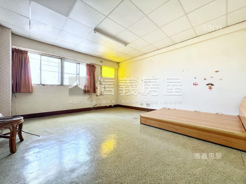 三多二路美套房房屋室內格局與周邊環境