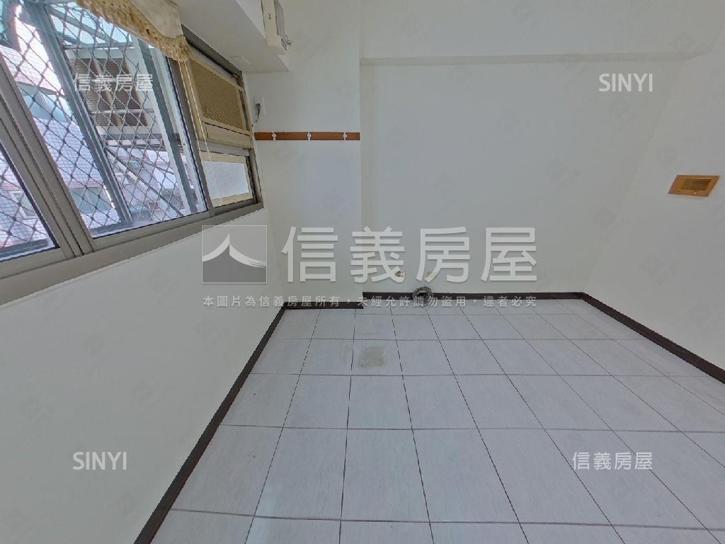大學～採光佳優質套房房屋室內格局與周邊環境
