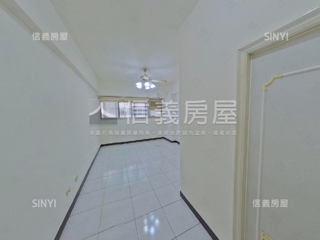 大學～採光佳優質套房房屋室內格局與周邊環境