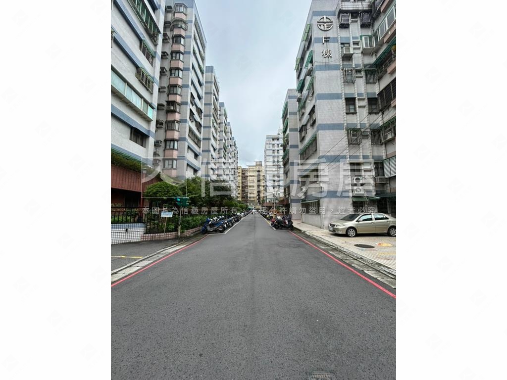 新接中正國宅丙區房屋室內格局與周邊環境