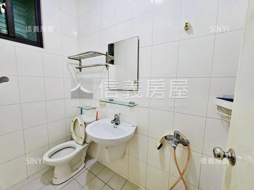 家專商圈多套房宿舍房屋室內格局與周邊環境