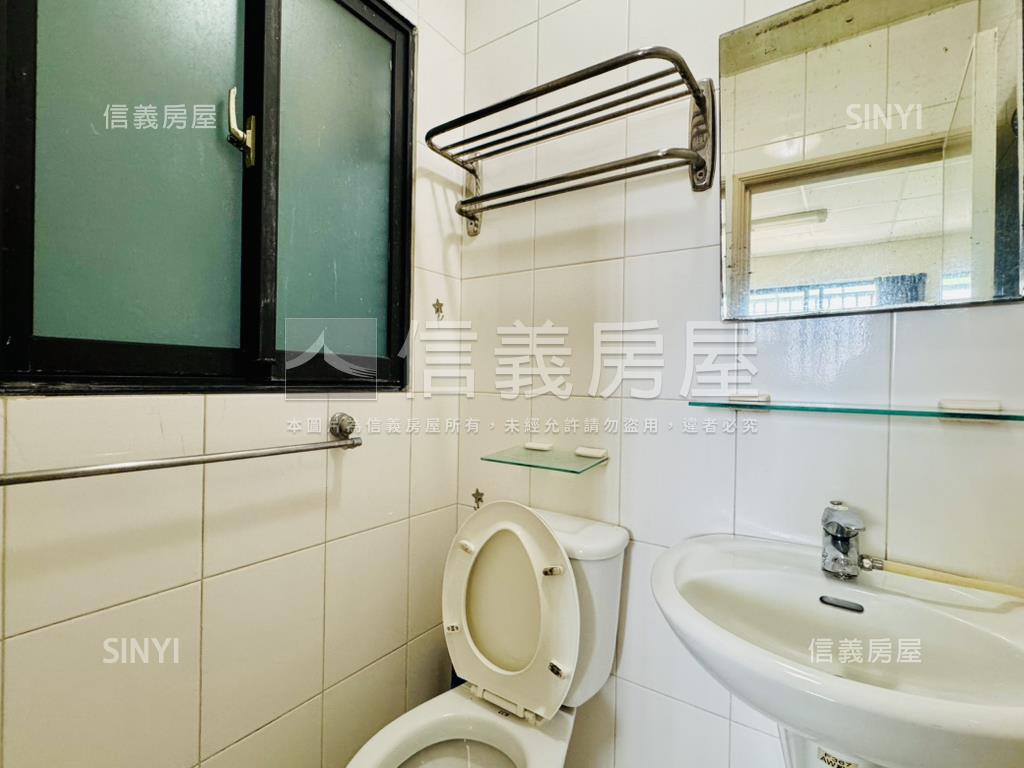 家專商圈多套房宿舍房屋室內格局與周邊環境