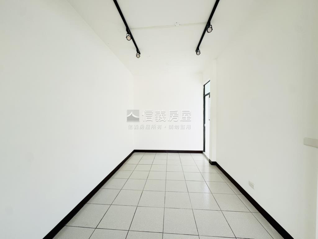 朝東』田園透天『近青埔房屋室內格局與周邊環境