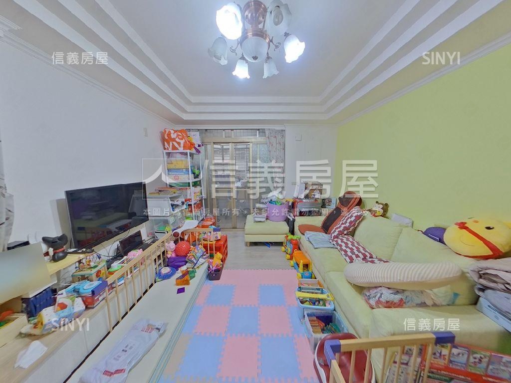 光輝路三房美居房屋室內格局與周邊環境