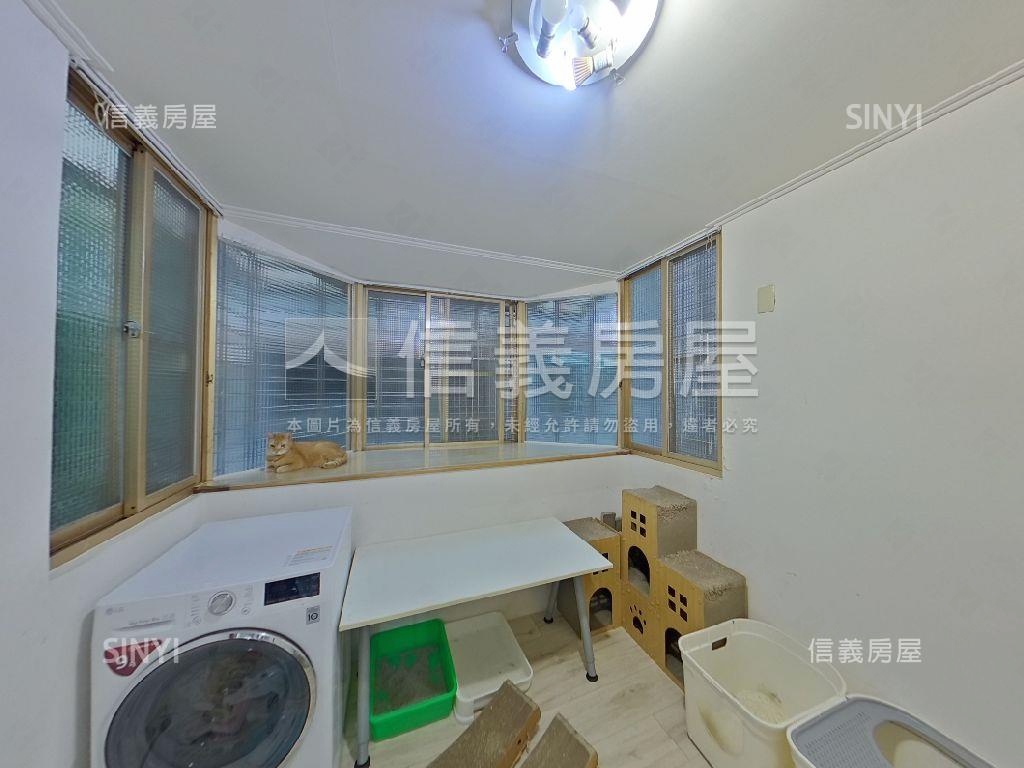 光輝路三房美居房屋室內格局與周邊環境
