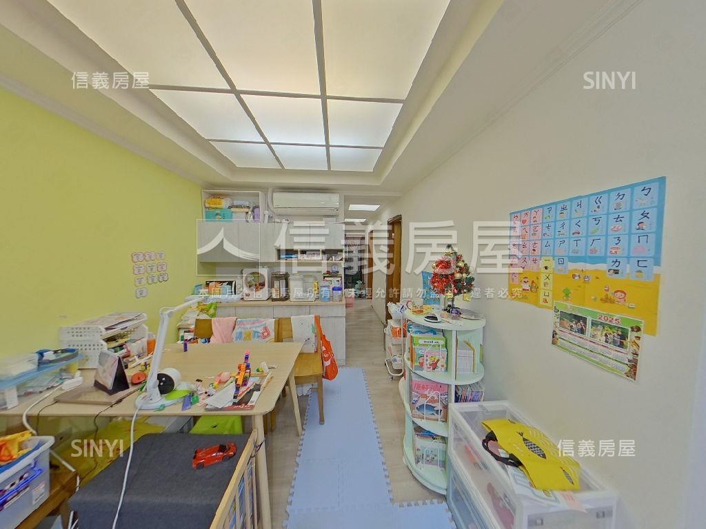光輝路三房美居房屋室內格局與周邊環境