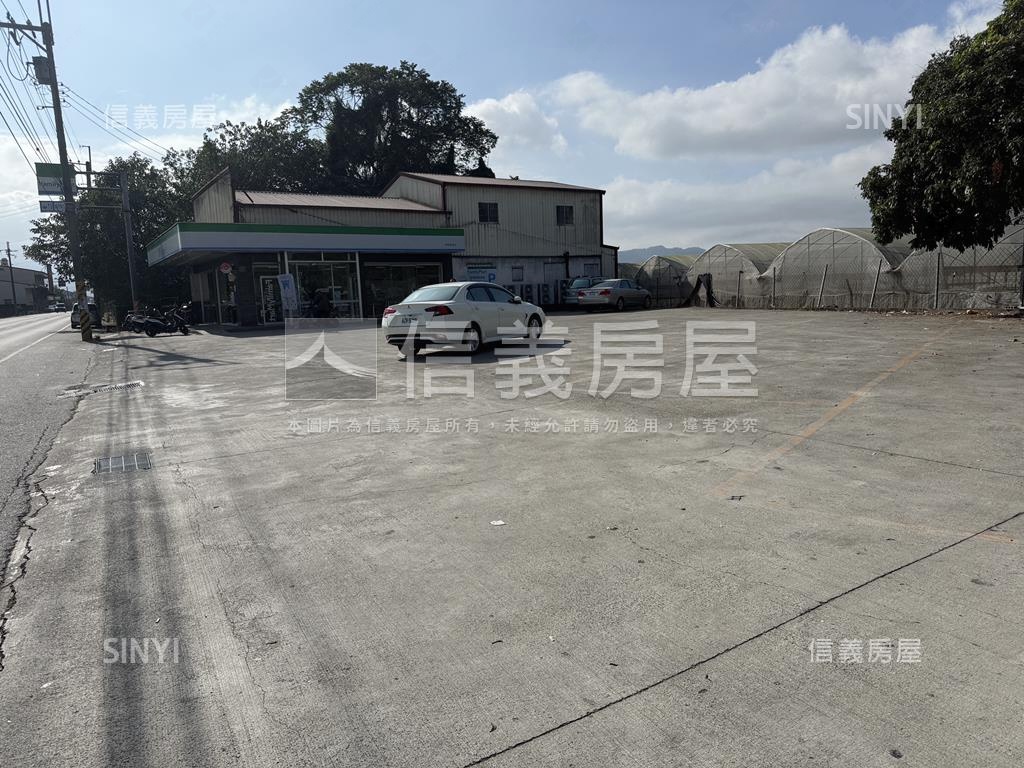 中正路全家便利店房屋室內格局與周邊環境