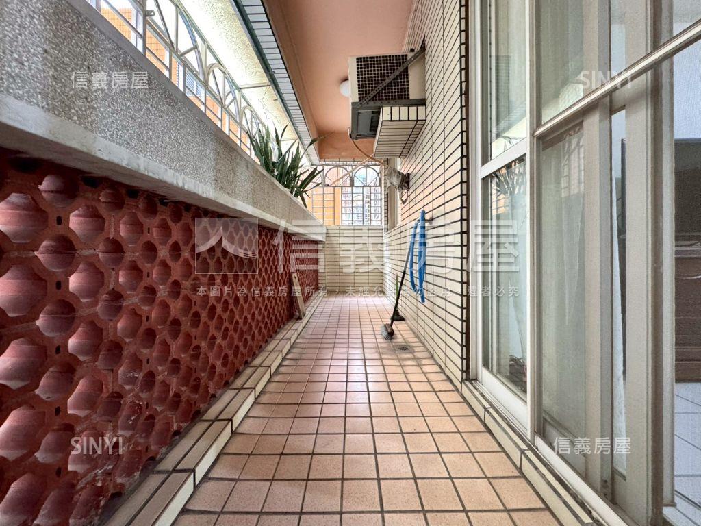 力霸文心樓大空間三房平車房屋室內格局與周邊環境