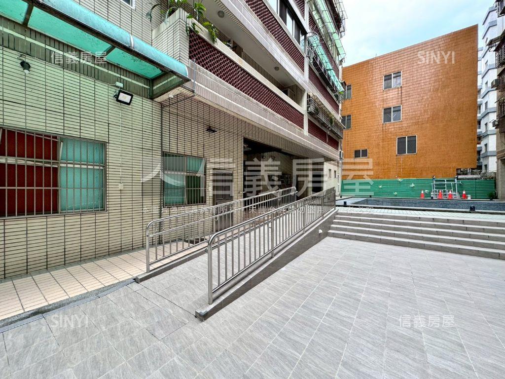 力霸文心樓大空間三房平車房屋室內格局與周邊環境