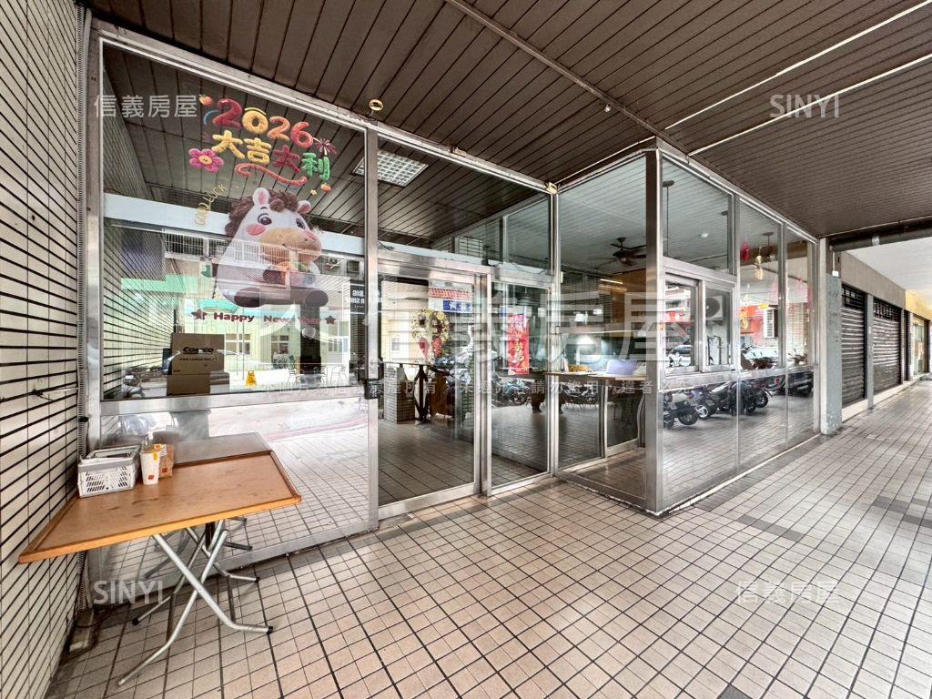 力霸文心樓大空間三房平車房屋室內格局與周邊環境