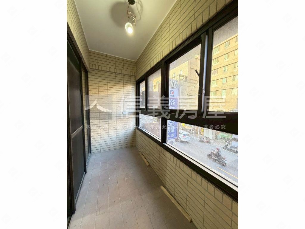 武泰臻愛氣派辦公店面房屋室內格局與周邊環境
