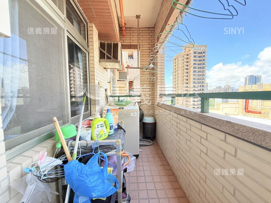 文化師苑景觀三房平車房屋室內格局與周邊環境