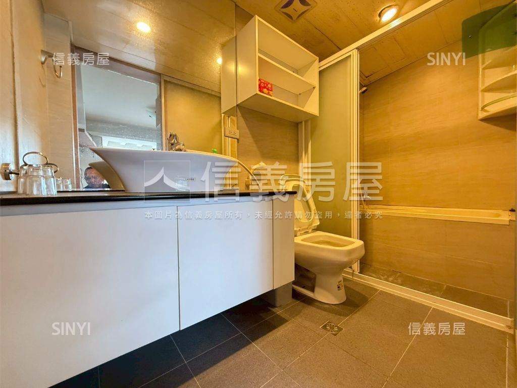 星雲街採光美宅房屋室內格局與周邊環境