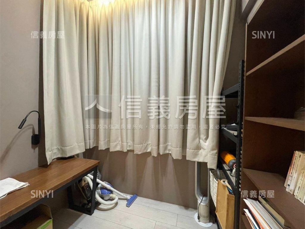 新進‧稀有明德捷運電梯房屋室內格局與周邊環境