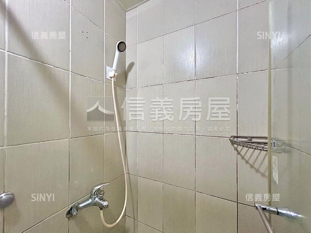 高鐵區美視野三房雙車位房屋室內格局與周邊環境