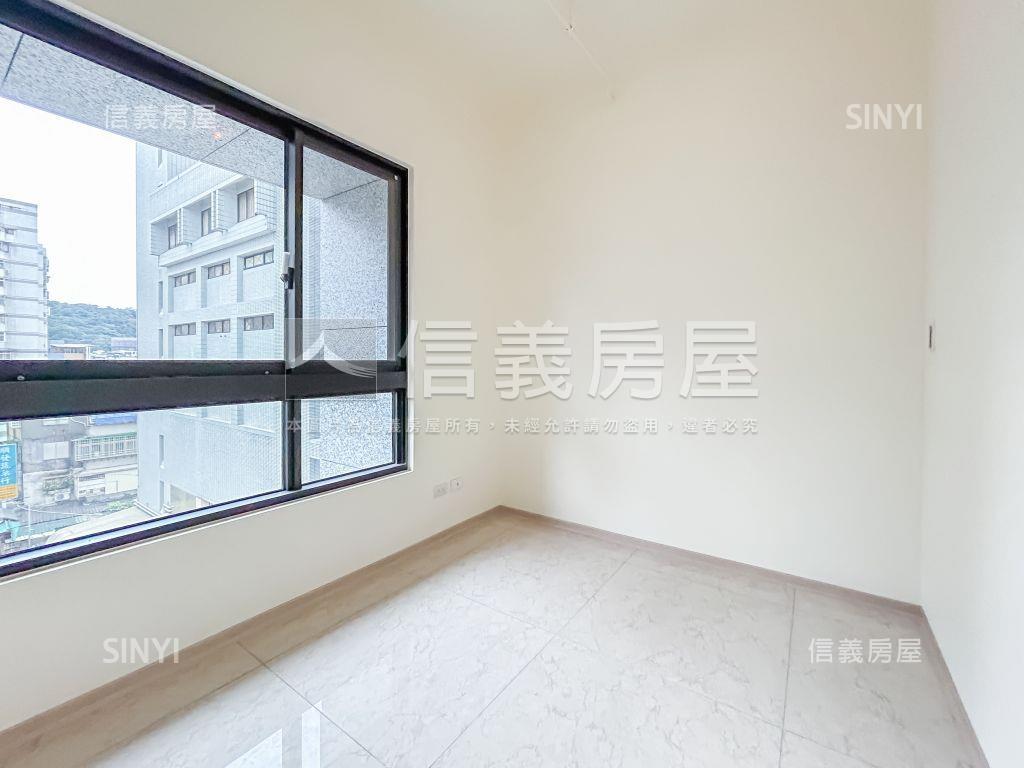 捷運碧湖雙享·內湖新３房房屋室內格局與周邊環境