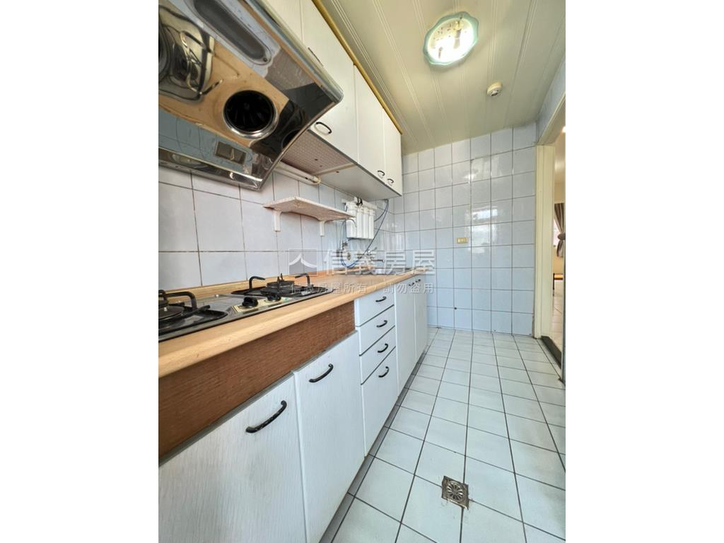 ［名人觀邸］景觀高樓房屋室內格局與周邊環境