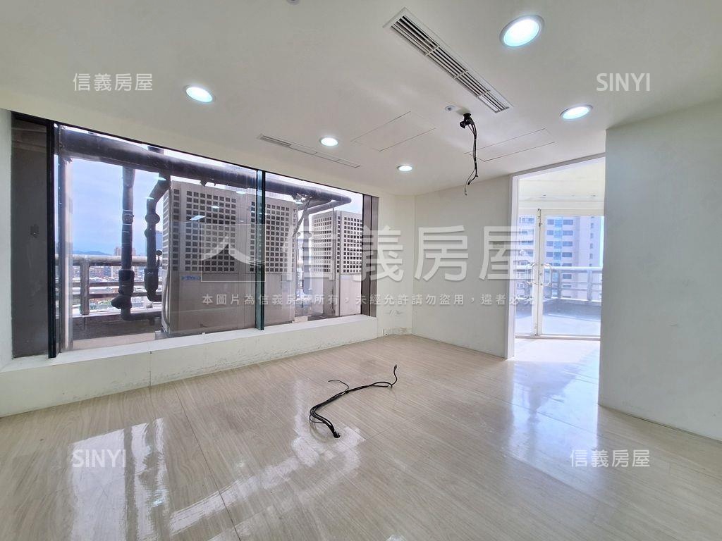 高樓露台美景晚霞安和純辦房屋室內格局與周邊環境