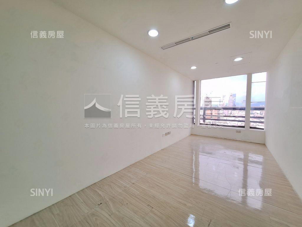 高樓露台美景晚霞安和純辦房屋室內格局與周邊環境