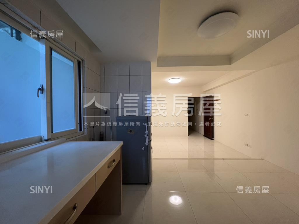 聯合二村公寓二樓房屋室內格局與周邊環境