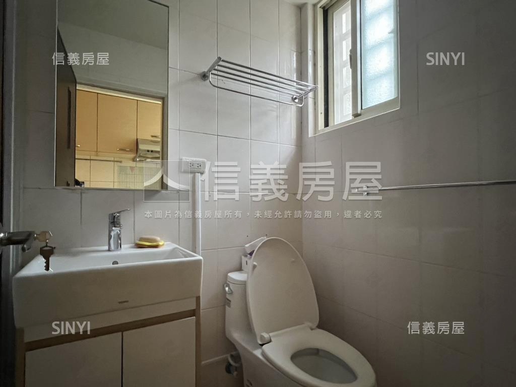 聯合二村公寓二樓房屋室內格局與周邊環境