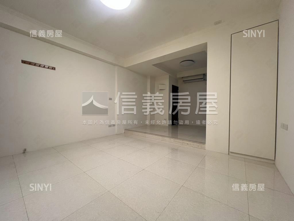 聯合二村公寓二樓房屋室內格局與周邊環境