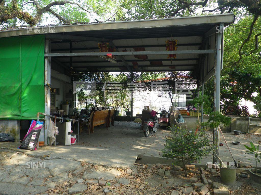 近美濃農會超市漂亮農地房屋室內格局與周邊環境