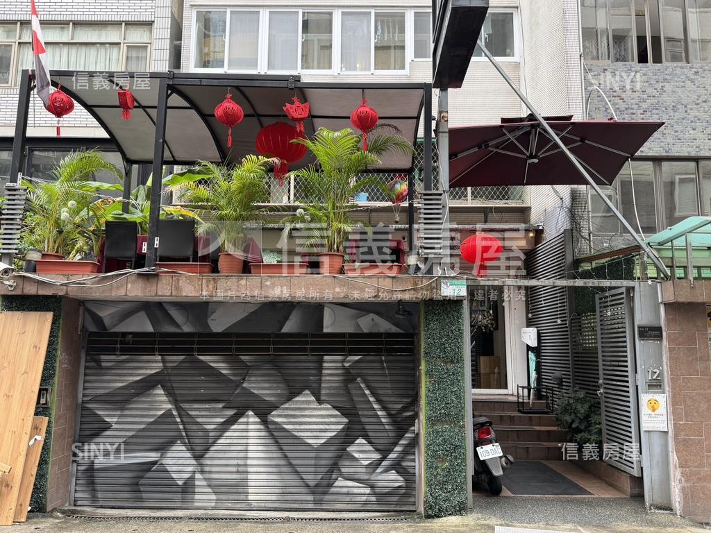 東區明曜商圈金店面房屋室內格局與周邊環境