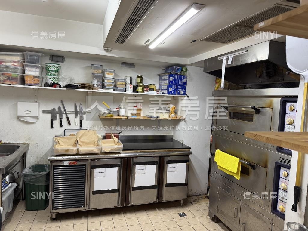 東區明曜商圈金店面房屋室內格局與周邊環境