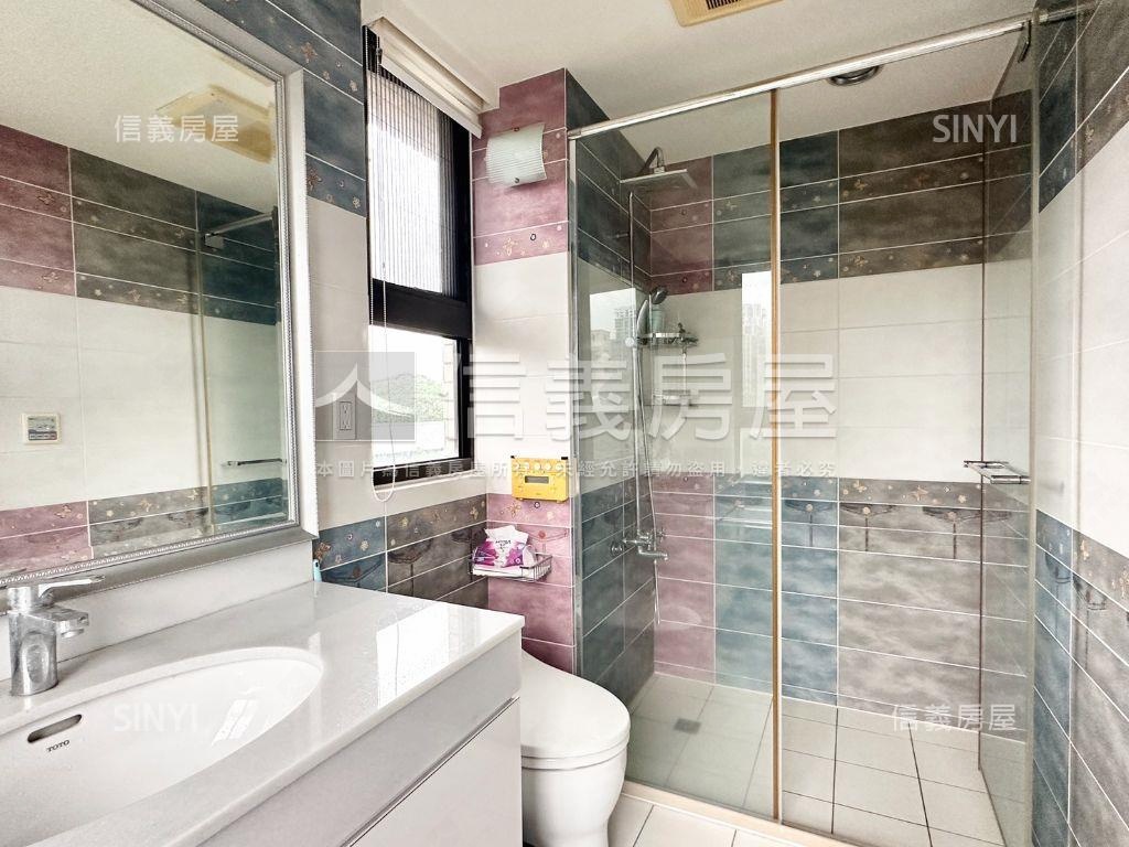 東方院靜謐三房雙車位房屋室內格局與周邊環境