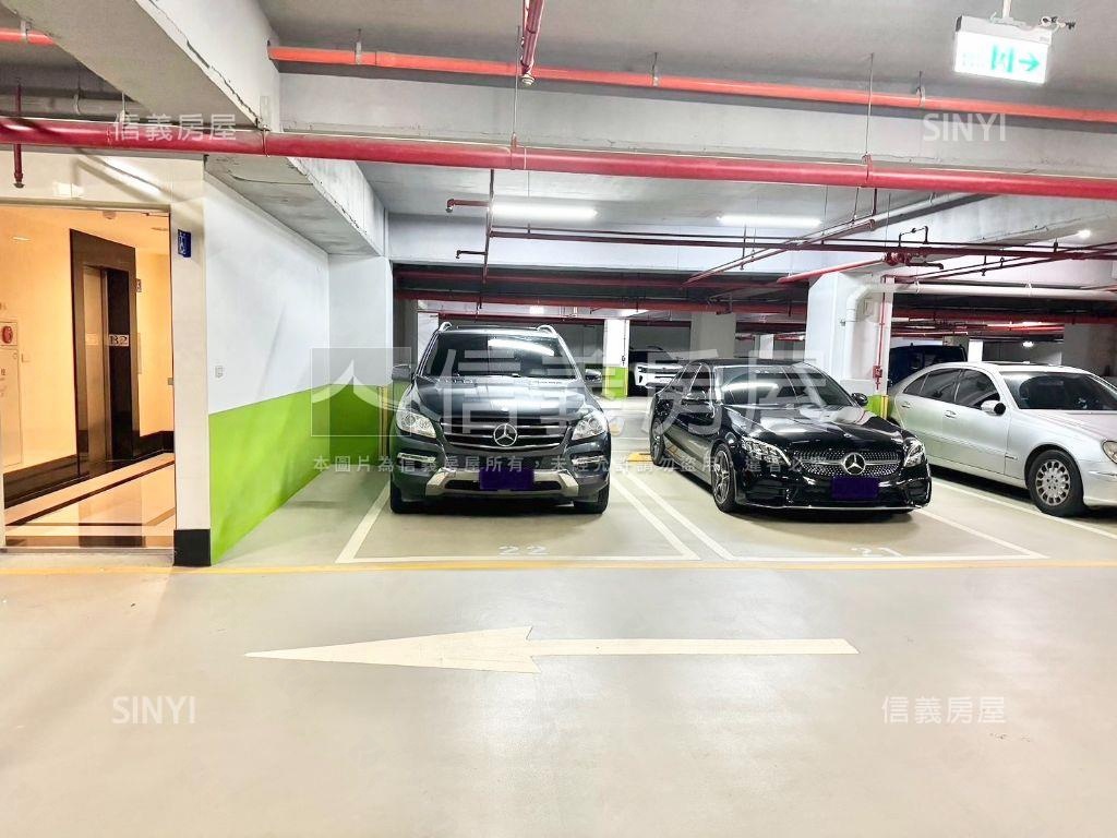 東方院靜謐三房雙車位房屋室內格局與周邊環境