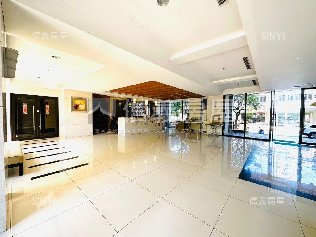 東方院靜謐三房雙車位房屋室內格局與周邊環境