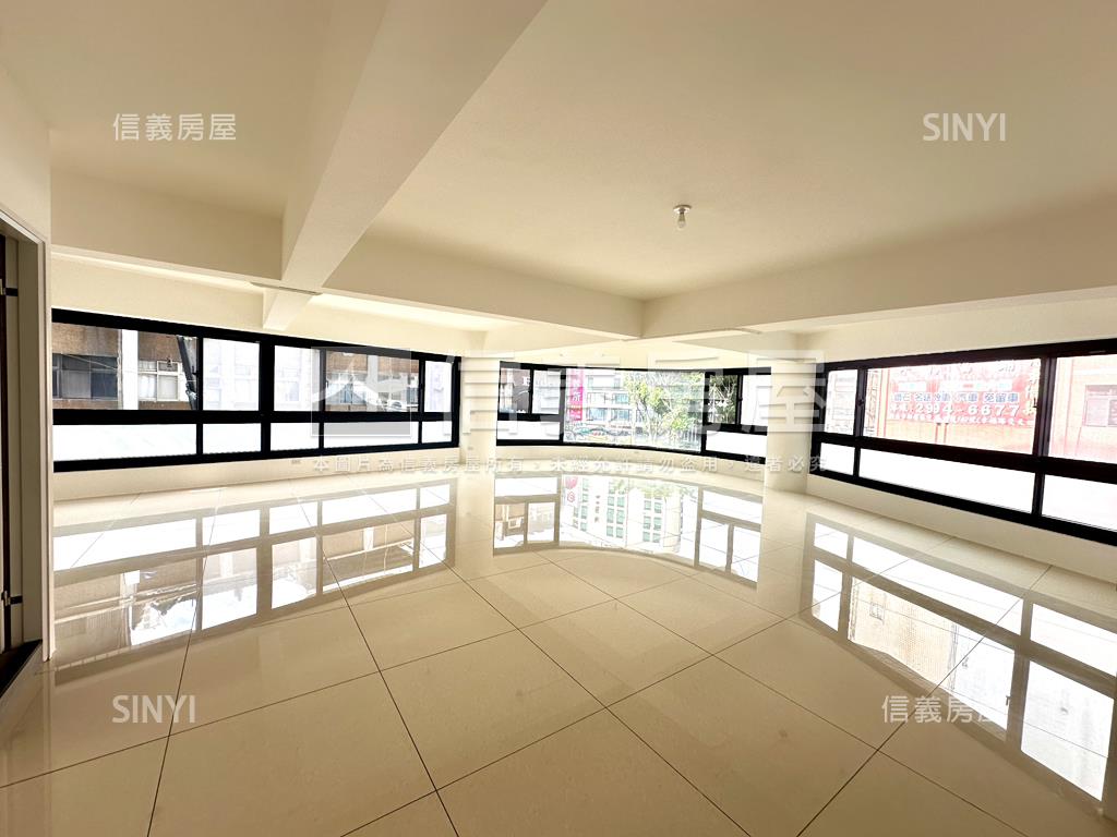 專任中港運動公園明亮華廈房屋室內格局與周邊環境