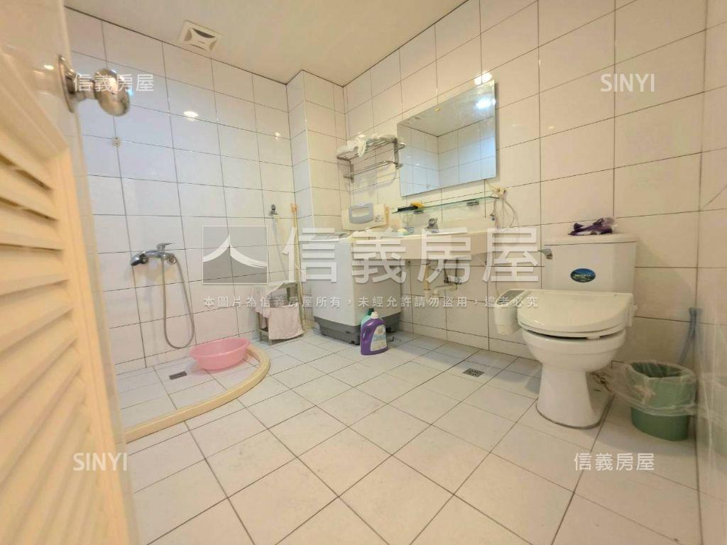 台北小別墅景觀美屋房屋室內格局與周邊環境